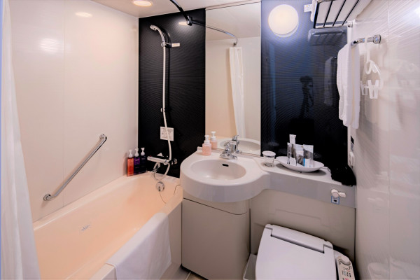 画像:スタンダードツインバスルーム