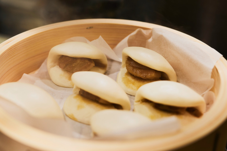 【角煮まんじゅう】ご当地メニュー