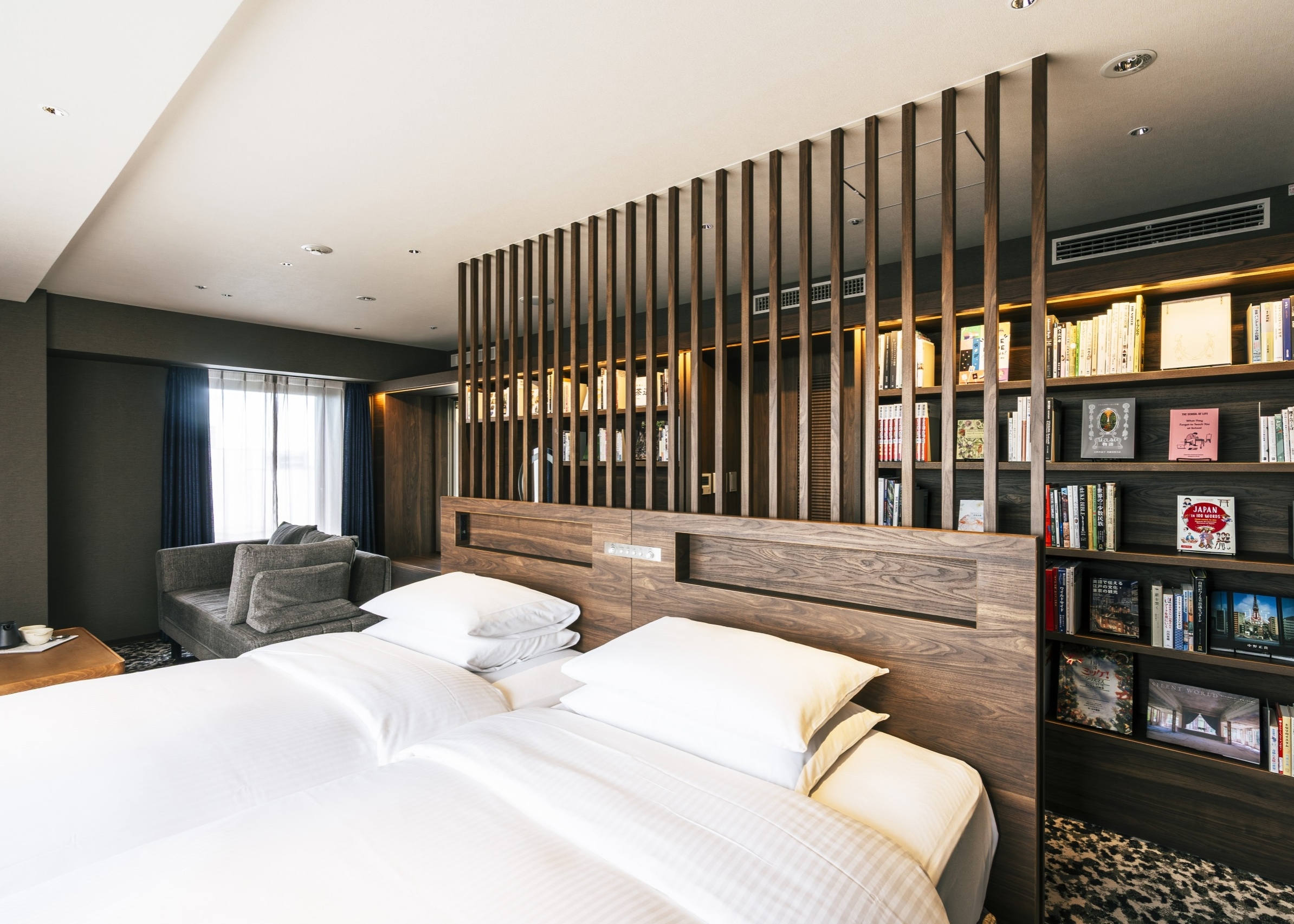 画像:ザ・ロイヤルブックルーム