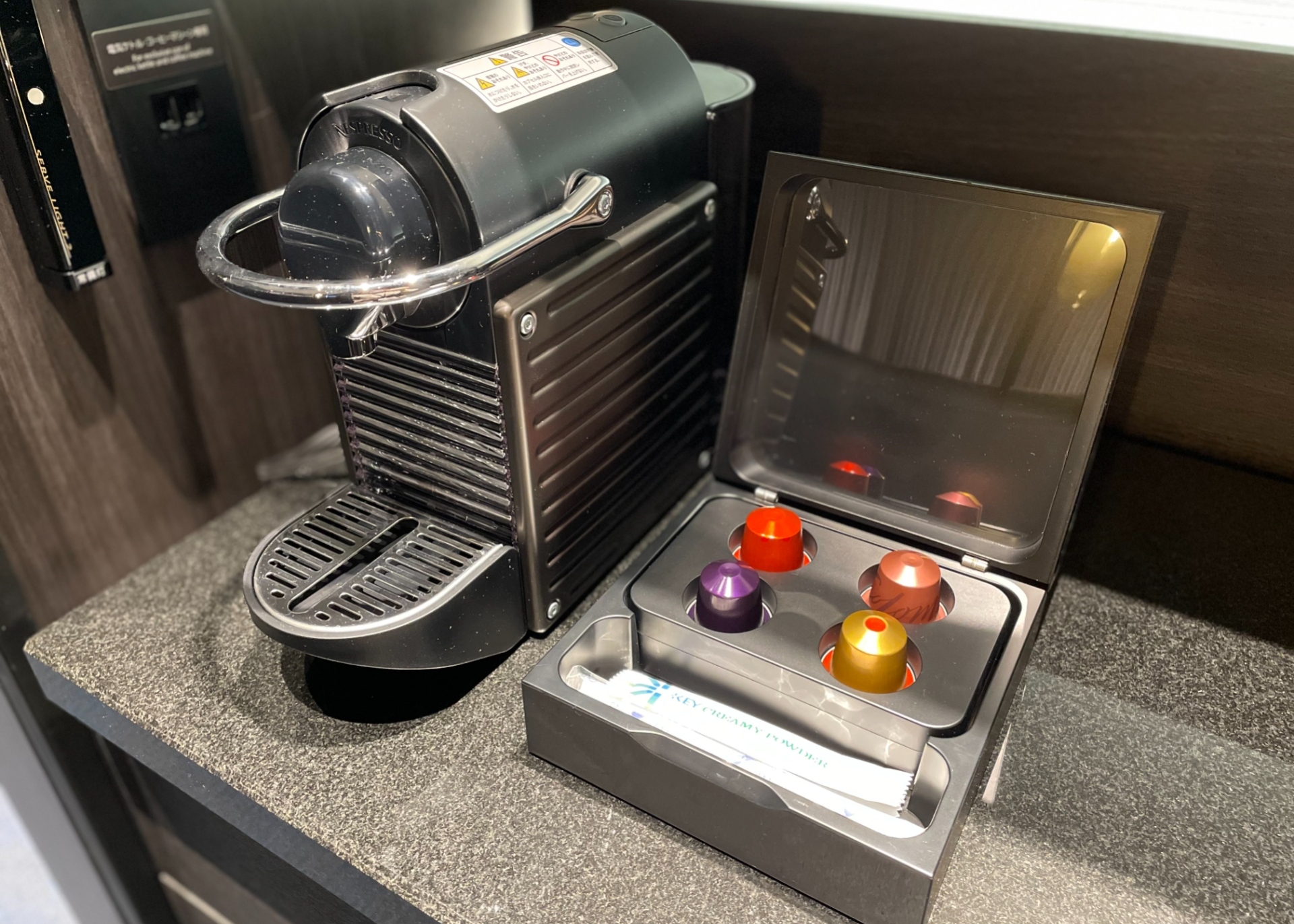 Nespressoコーヒーマシン