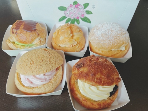 六花亭のシュークリーム実演 スタッフブログ リッチモンドホテル 帯広駅前 公式サイト 六花亭のシュークリーム実演 スタッフブログ リッチモンドホテル 帯広駅前 公式サイト